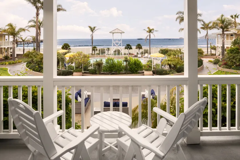 Avila Lighthouse Suites - Image 1