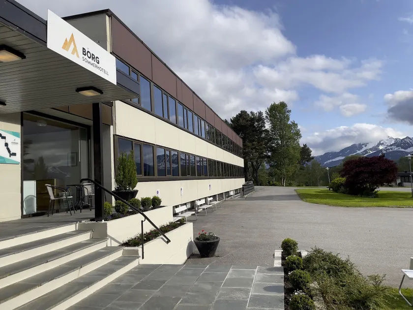 BORG Sommerhotell - Image 1