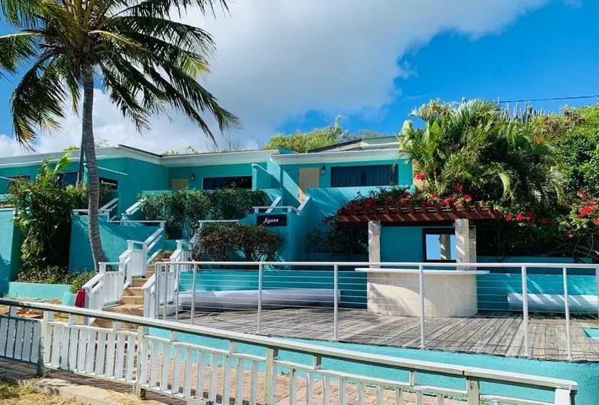 Lindbergh Bay Hotel - Image 1