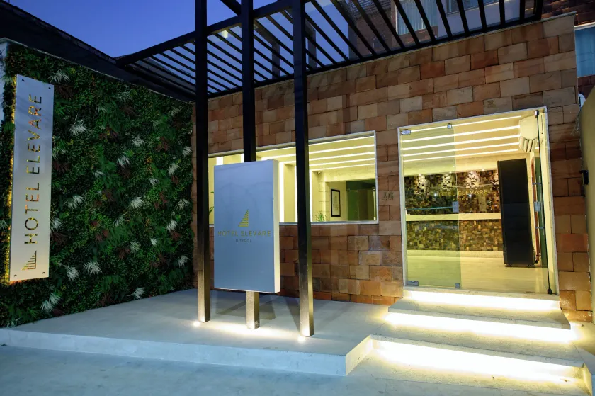 Hotel Elevare Niteroi - Image 1