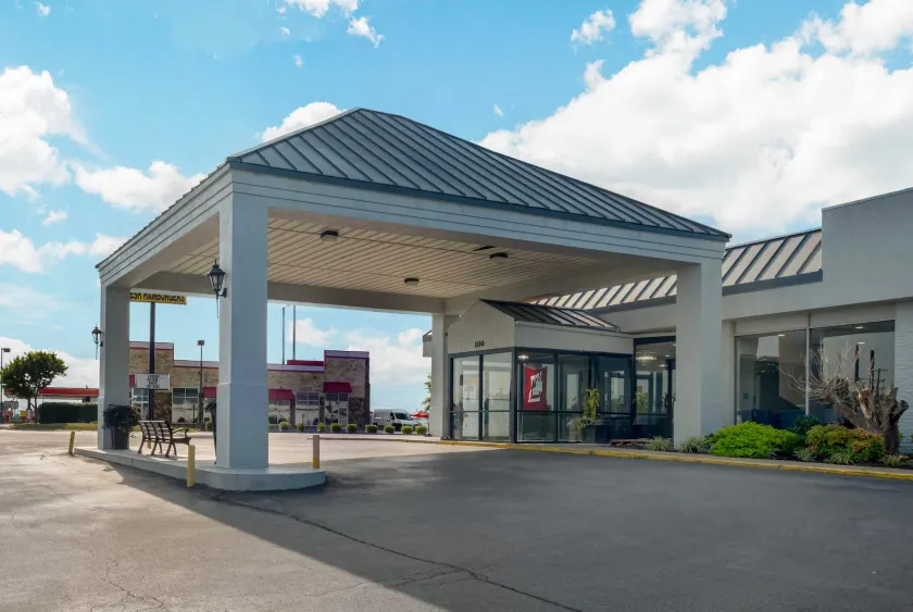 Baymont by Wyndham Richmond KY - Image 1