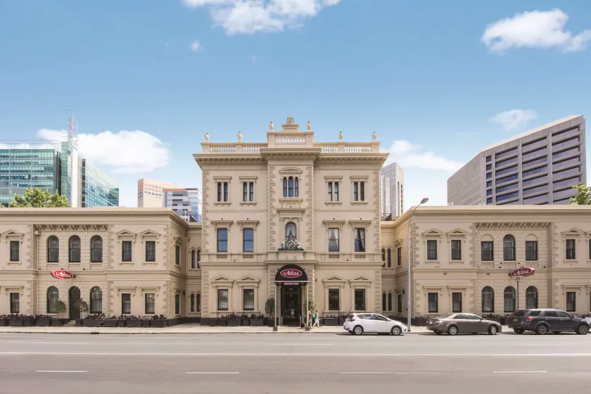 Adina Apartment Hotel Adelaide Treasury - Image 1