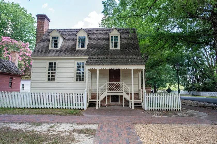 Colonial Houses, an official Colonial Williamsburg Hotel - Image 1