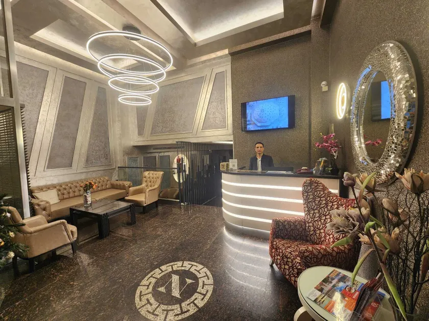 Nanda Hotel - Image 1