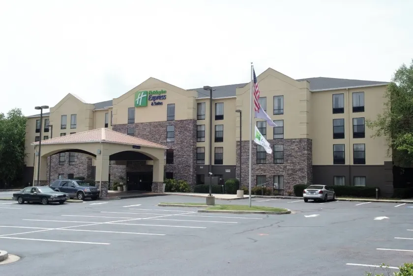 Holiday Inn Express Hotel & Suites Blythewood by IHG - Image 1