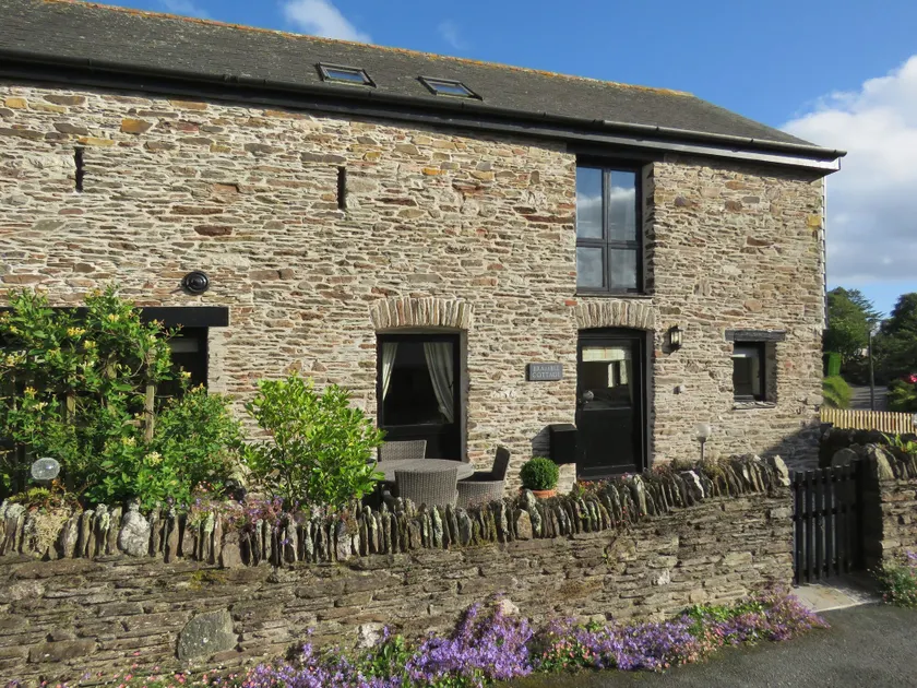 Bramble Cottage - Image 1