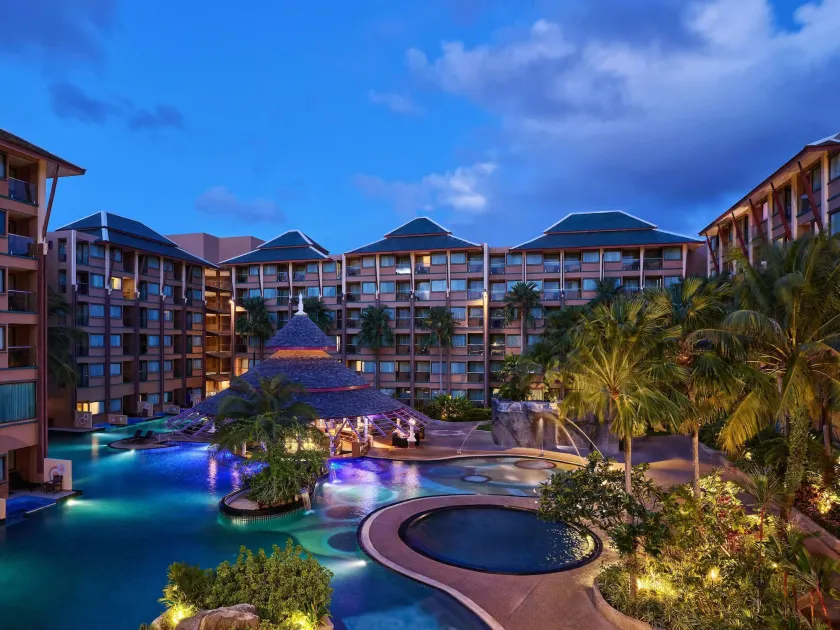 Novotel Phuket Vintage Park Resort - Image 1