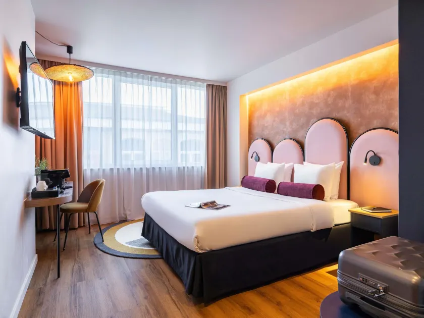 Hotel des Colonies Brussels by Mercure - Image 1