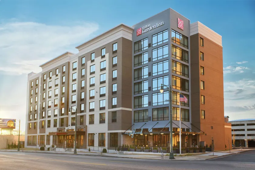 Hilton Garden Inn Memphis Downtown Beale Street - Image 1