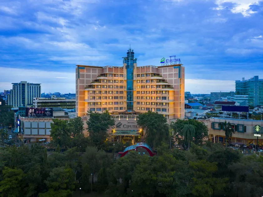 Hotel Ciputra Semarang managed by Swiss-Belhotel International - Image 1