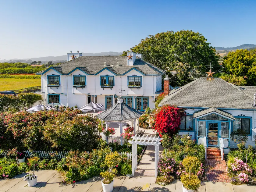 Mill Rose Inn - Image 1
