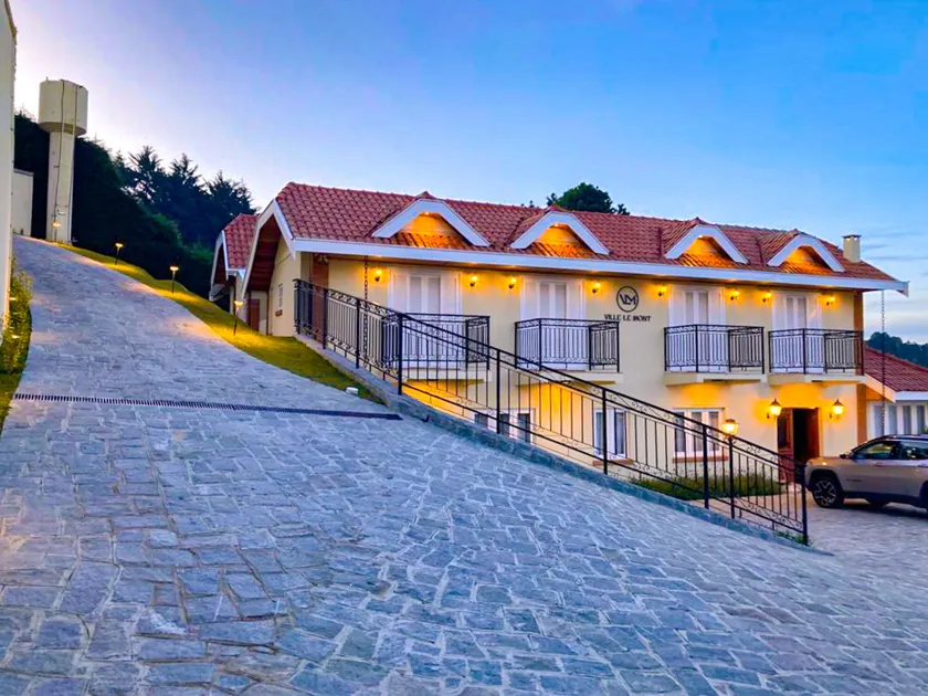 Pousada Ville Le Mont - Campos do Jordao - Image 1