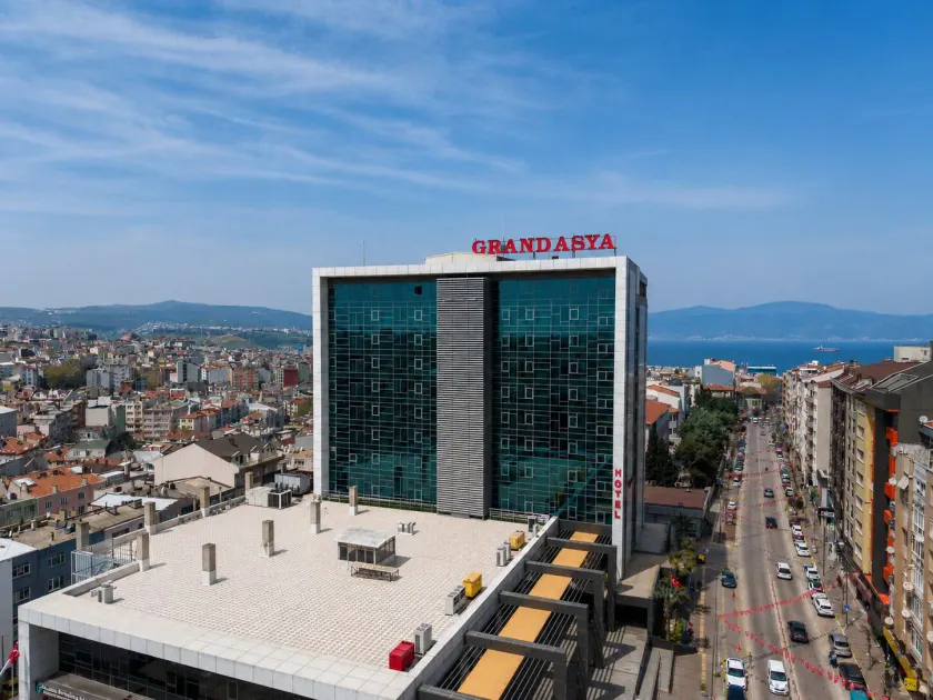 Grand Asya Hotel - Image 1