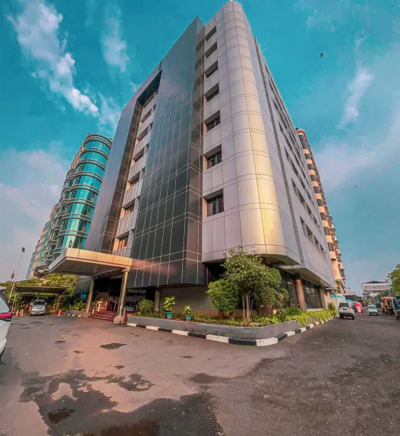 GiiA Sanno Hotel Pluit - Image 1