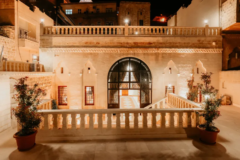Kasr-ı Kikan Hotel - Image 1