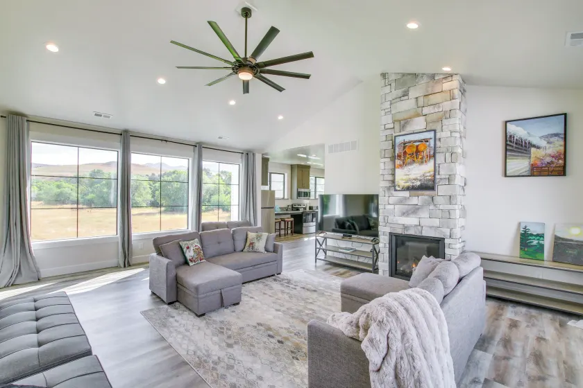 Heated Saltwater Pool: Home on Scenic Cub River! - Image 1