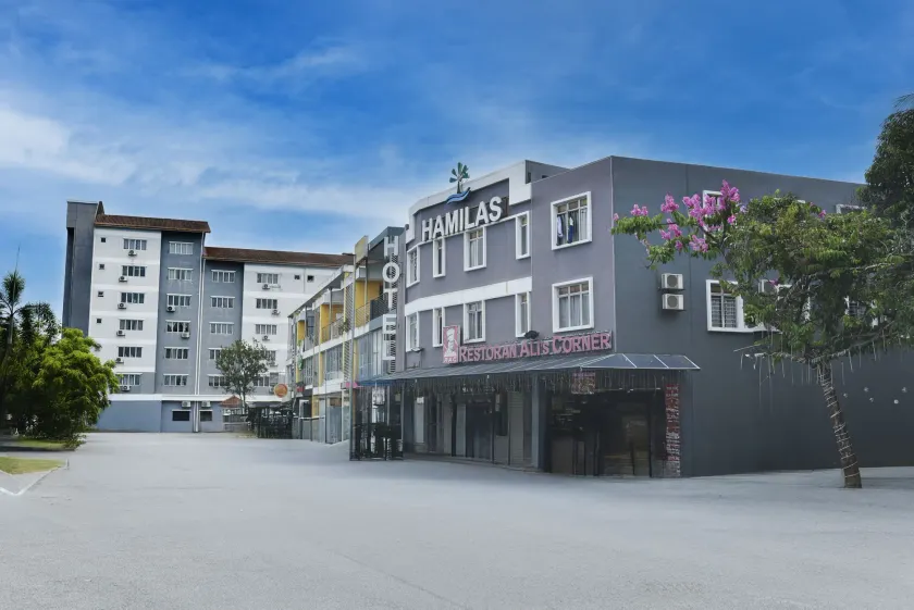 Hotel O Hotel Hamilas - Image 1