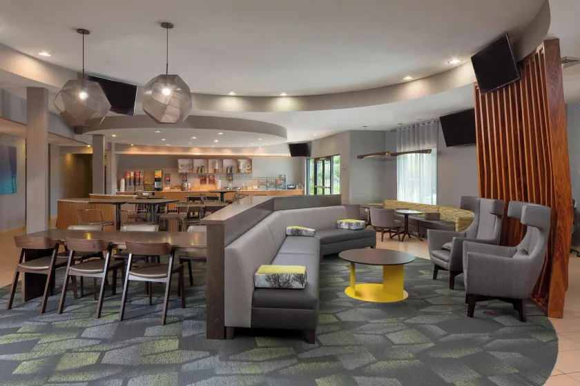 SpringHill Suites St. Louis Airport/Earth City - Image 1