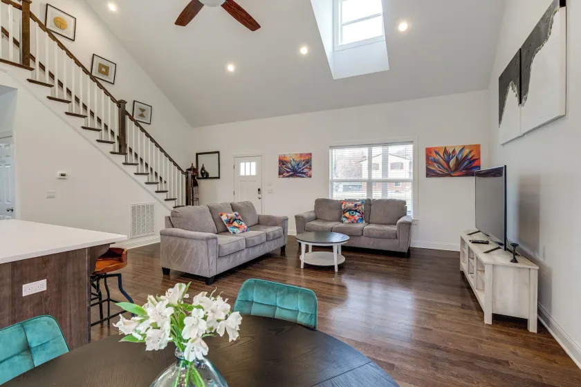 Hot Tub & Yard: 'temptation Stays' Home in Roanoke - Image 1
