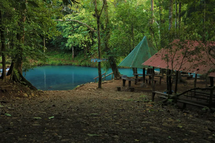 Hotel Sueño Real Rio Celeste - Image 1