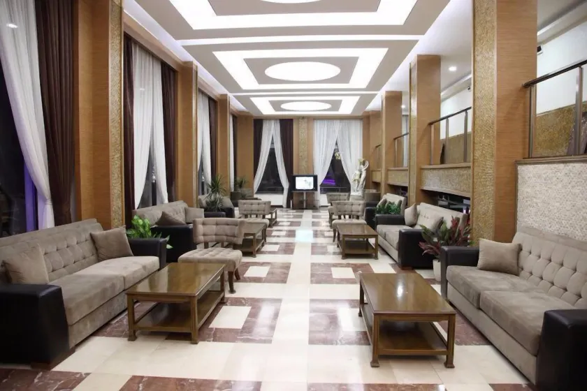 Grand Cinar Hotel - Lobby sitting area
