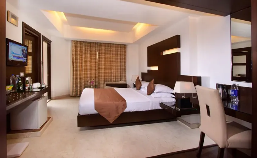 The President Hotel - Image 1