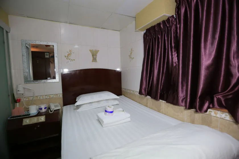 Everest Hostel 14/F - Image 1