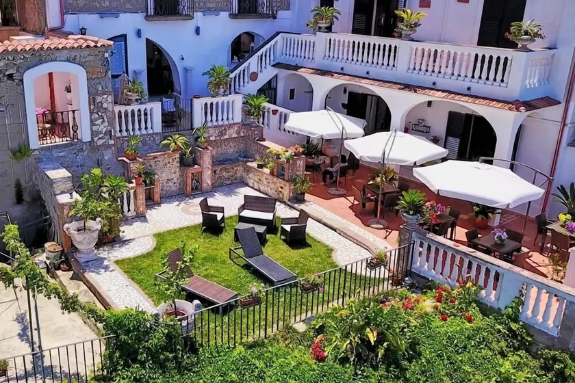 Casa Angelieri - Image 1