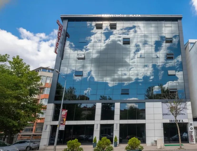 Corlu Dem Hotel - Image 1