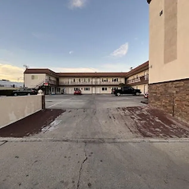 Stay Inn Motel - Image 1