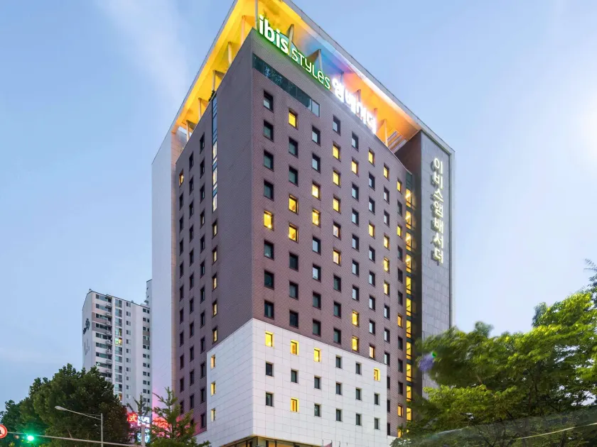 Ibis Styles Ambassador Seoul Gangnam - Image 1