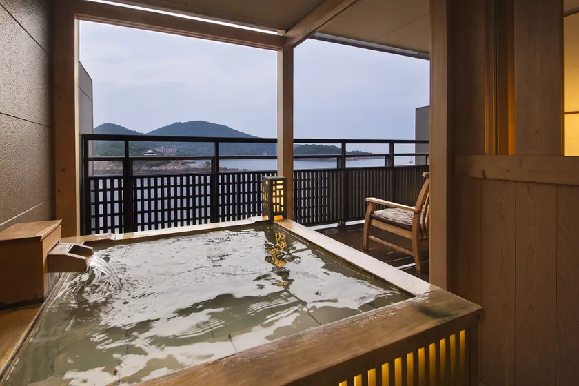 Migiwatei Ochi Kochi - Image 1