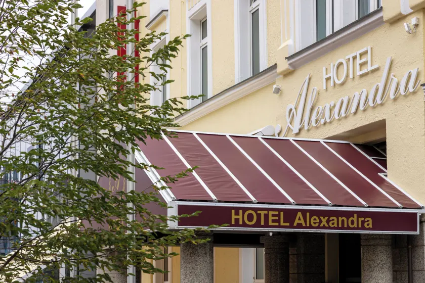 Hotel Alexandra - Image 1