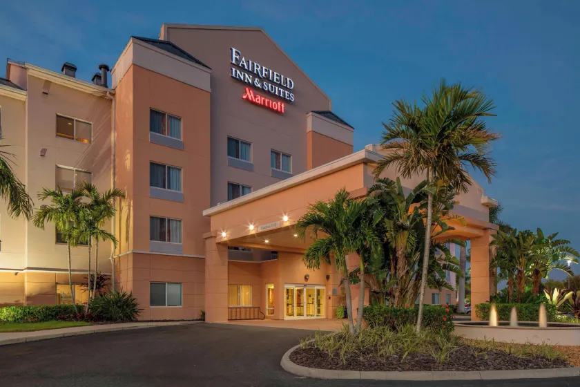 Fairfield Inn & Suites by Marriott Venice - Image 1