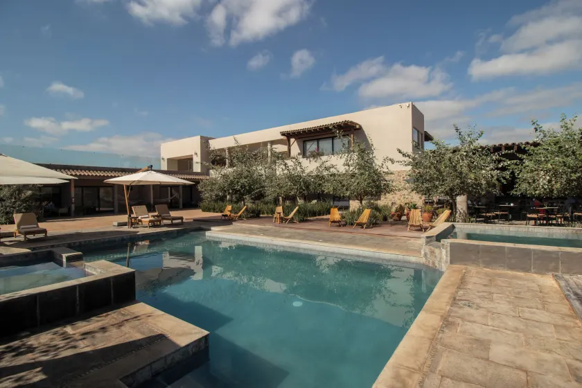 Hotel Flores de Sal-Valle de Guadalupe - Image 1