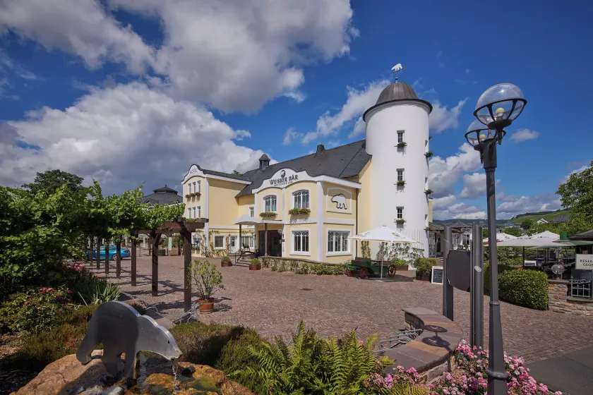 Hotel Weisser Bär - Image 1
