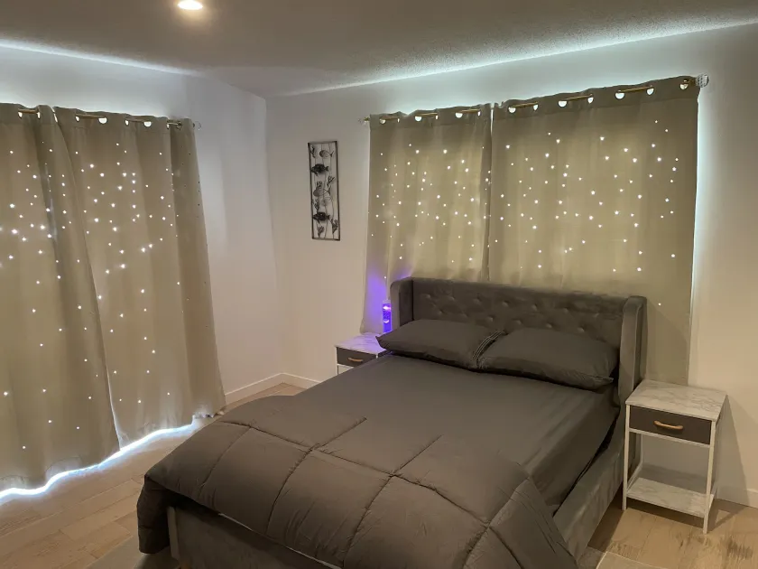 Manhattan Beach Vacation House - For solo, pair, family and business travelers - Chambre