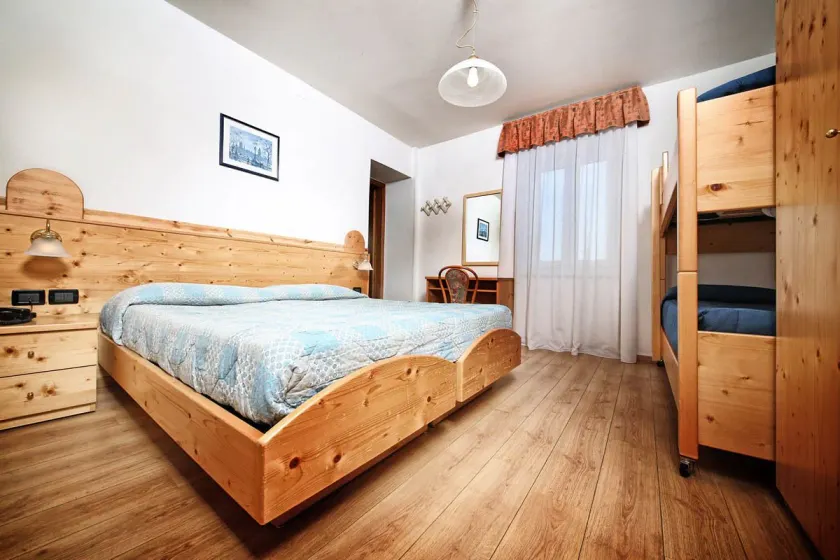 Hotel Stella Alpina - Image 1