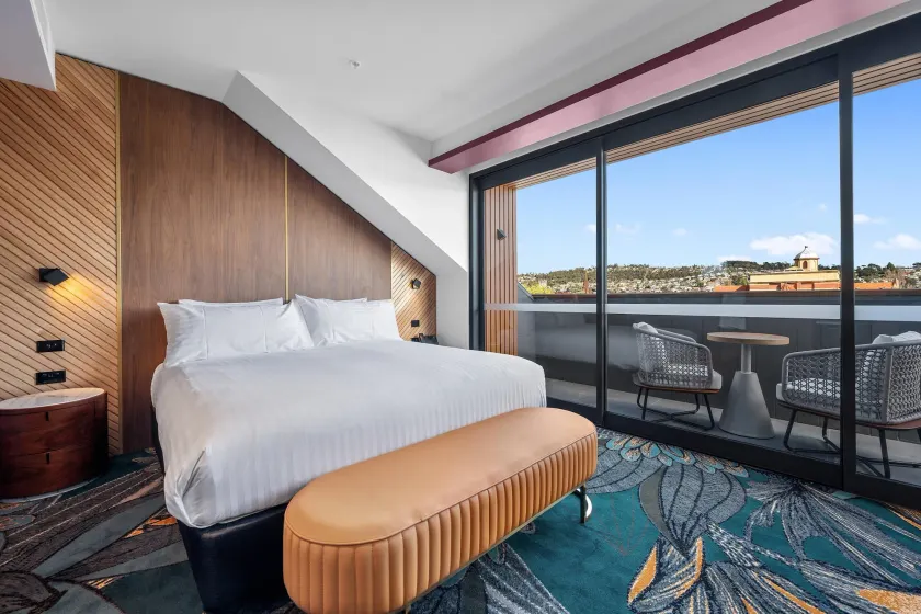 George Hotel Launceston, an Ascend Collection Hotel - Image 1