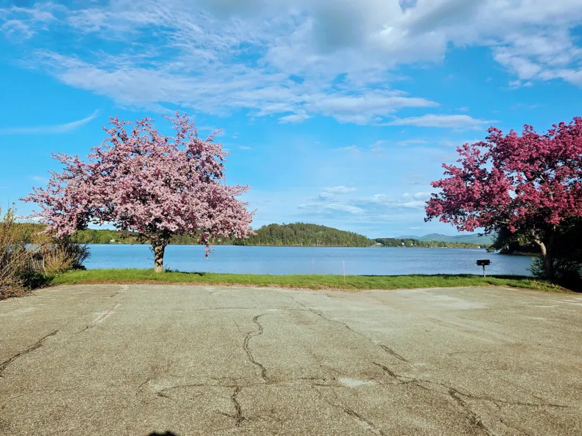 Island Pond Country Inn (Formerly the Lakefront Inn & Motel) - Image 1