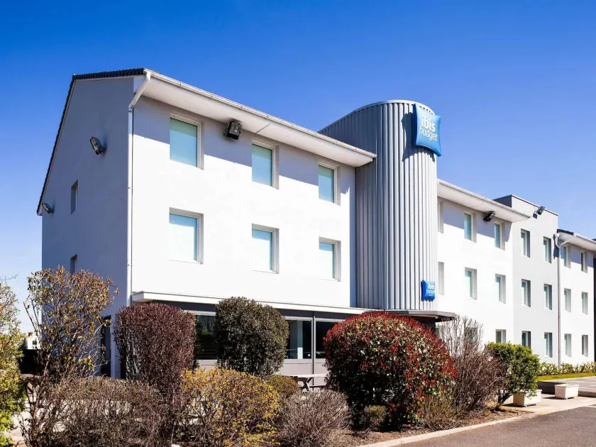 ibis budget Clermont Ferrand Nord Riom ex Etap Hôtel - Image 1