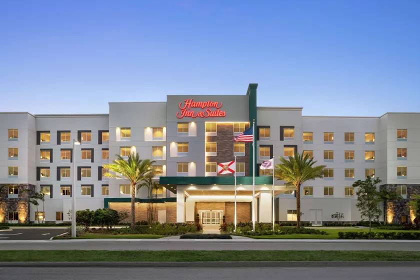 Hampton Inn & Suites Miami Kendall - Image 1