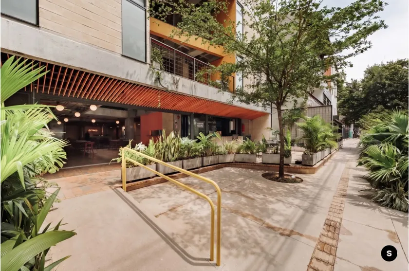 The Somos S Hotel - Image 1