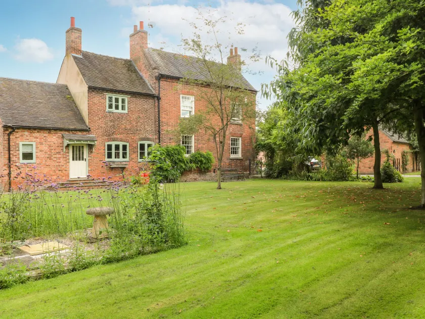 Mill Farm - The Farmhouse - Image 1