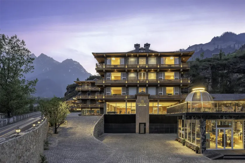 Palchan Hotel & Spa - A member of Radisson Individuals Retreats - Image 1