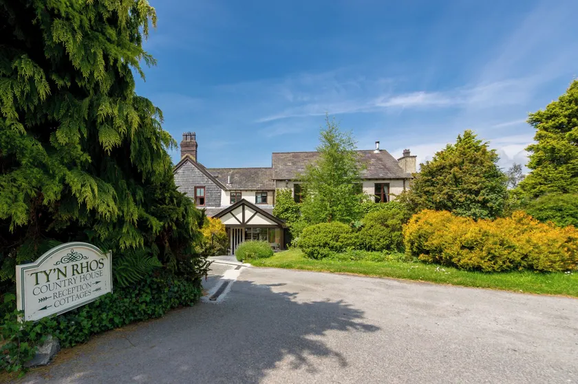 Tyn Rhos Country House - Image 1
