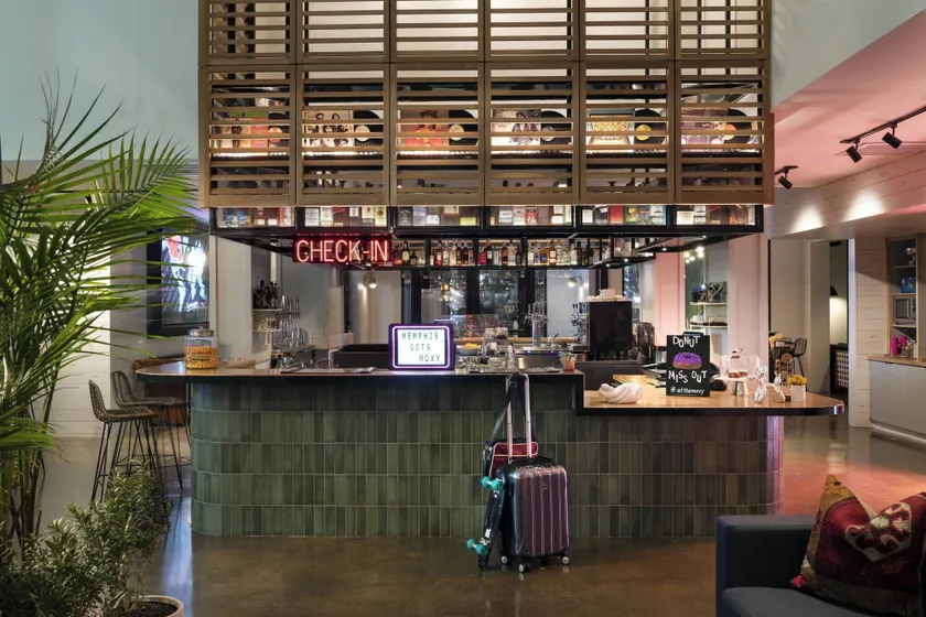 MOXY Memphis Downtown - Image 1