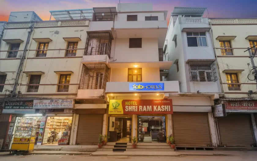 FabHotel Shri Ram Kashi - Image 1