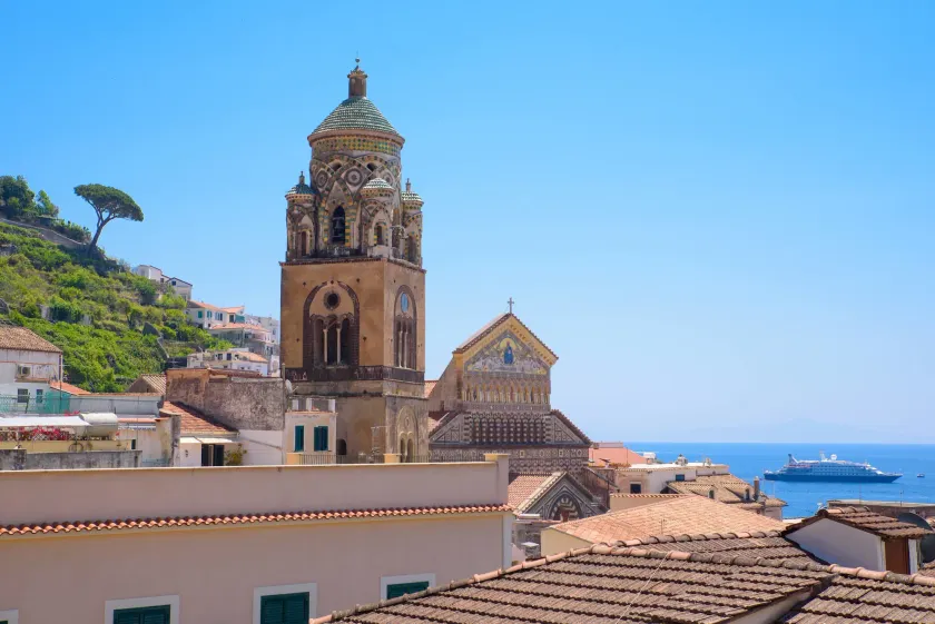 Hotel Amalfi - Image 1
