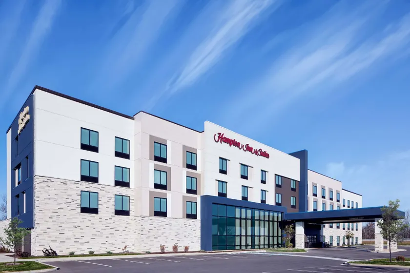 Hampton Inn & Suites Franklin Indianapolis - Image 1